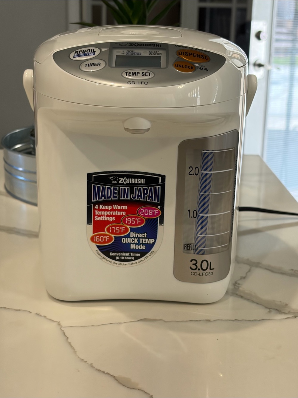 Zojirushi 3.0L Electric Water Boiler & Warmer - White New no box